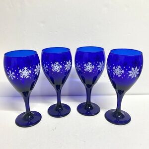 🎄Vintage Libbey cobalt blue snowflake premiere wine glasses 7 1/4”tall 12oz set4
